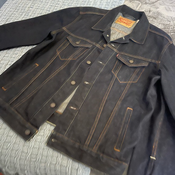 Levi's Indigo Denim Jacket - Picture 2 of 4